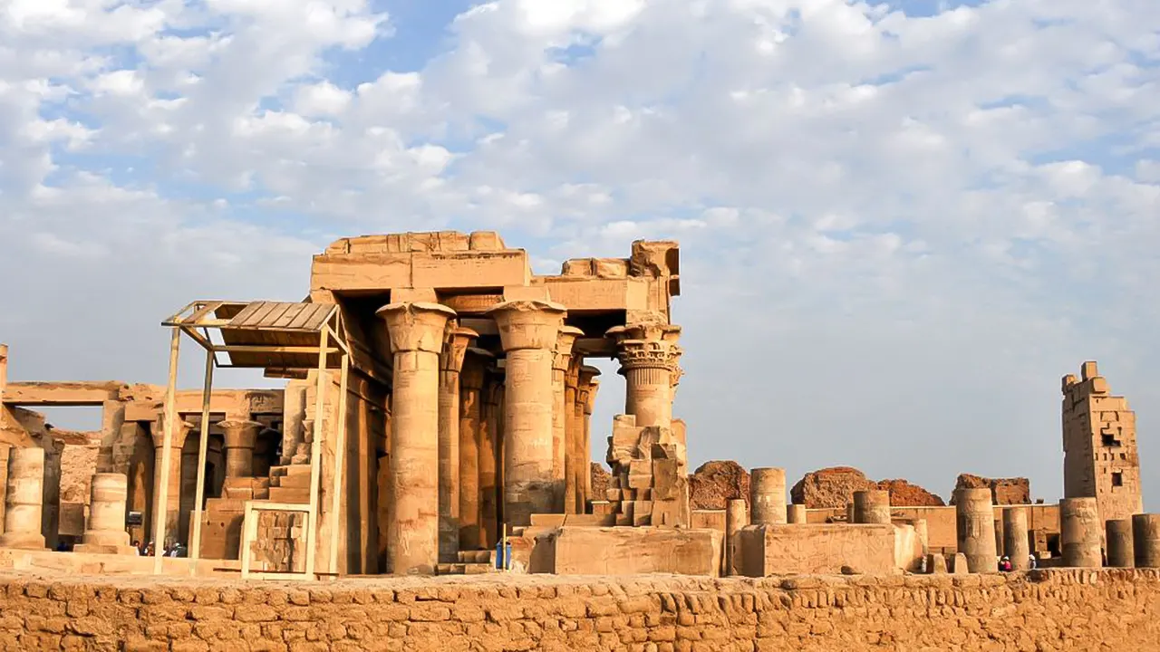 Trip to Edfu and Kom Ombo